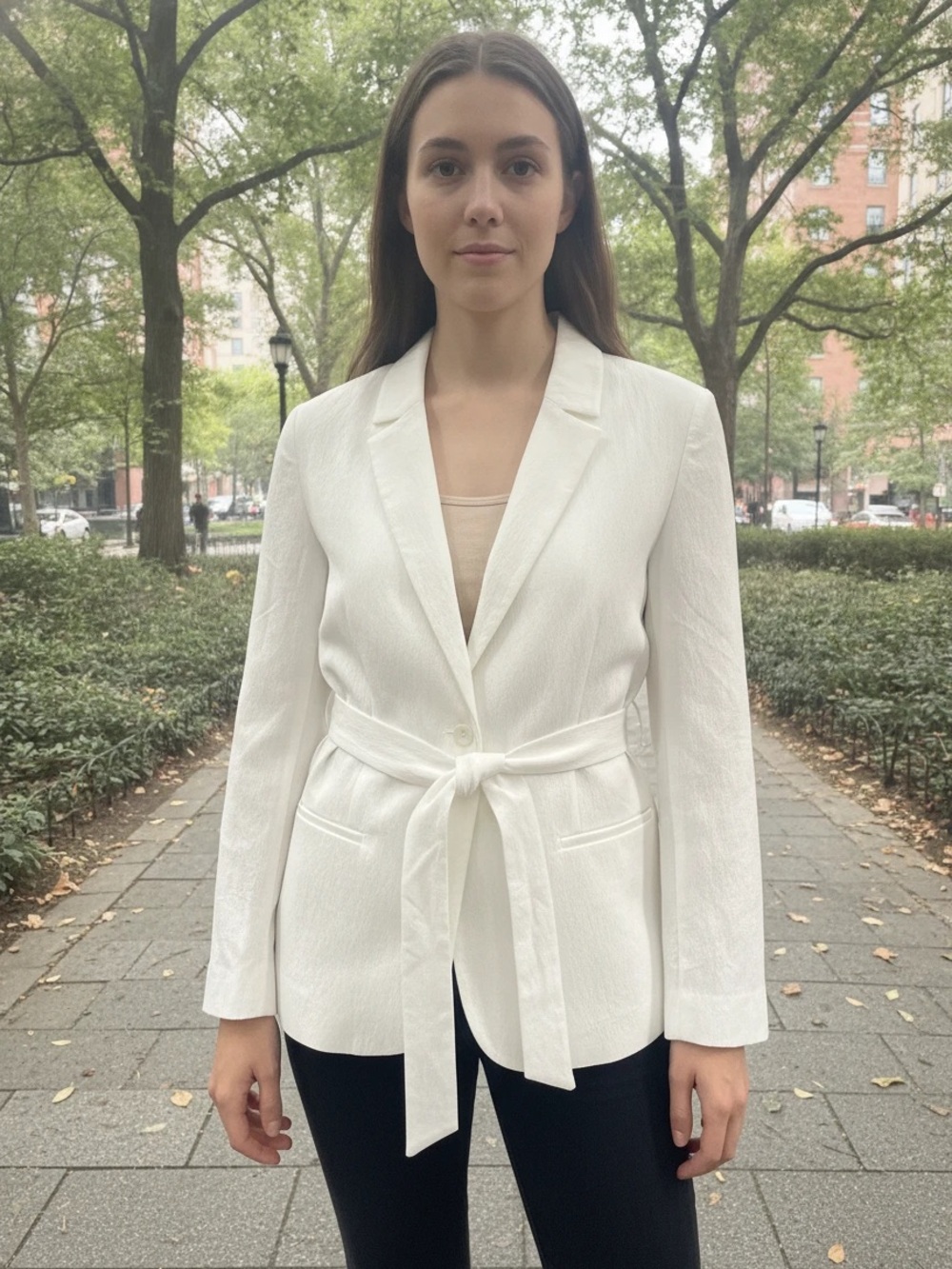 Calvin Klein Women’s Textured Tie-Waist Blazer Jacket in Tofu. Size 6